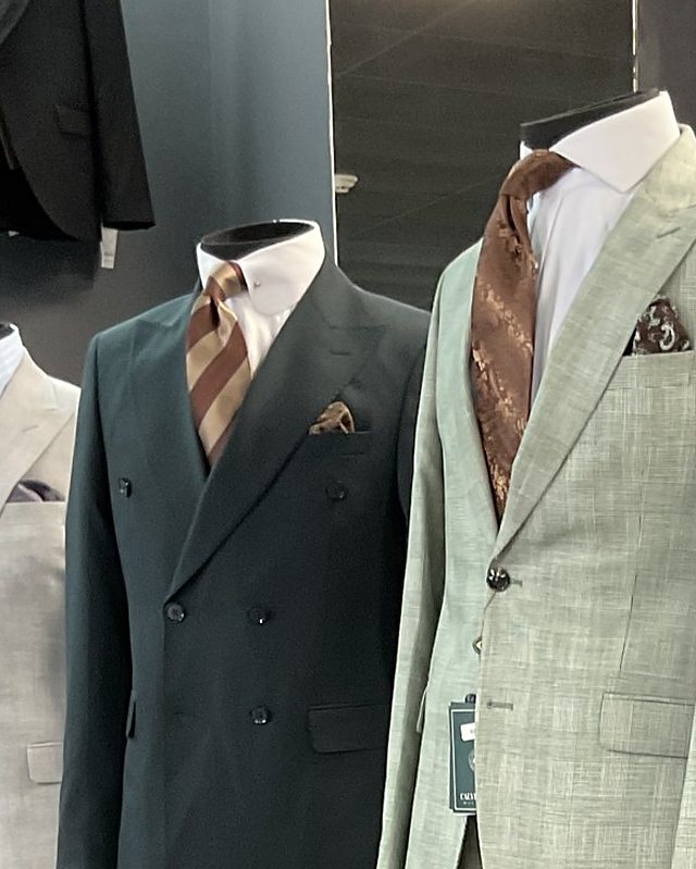 Forest Green Double-Breasted Suit
